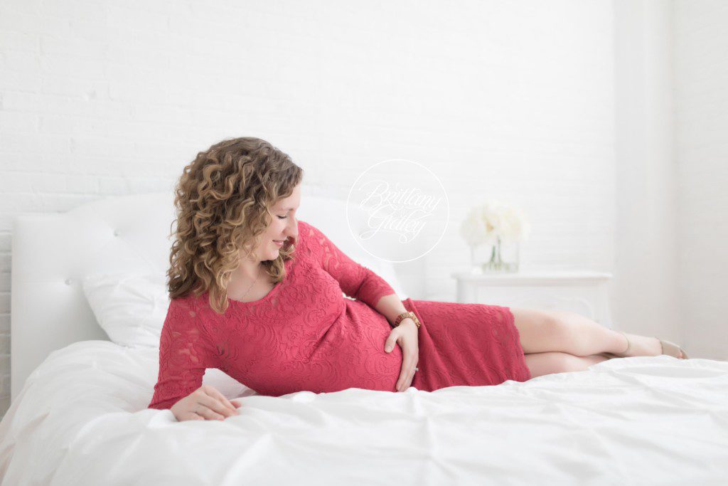 Pregnancy Photographer | Maternity Photo Shoot | Start With The Best | www.brittanygidley.com