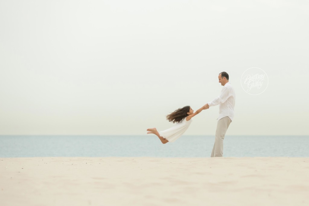 Dubai Family Photographer | United Arab Emirates | Jumeriah Beach | Dubai | UAE | Dubai Child Photographer | Dubai Newborn Photographer | Dubai Baby Photographer | www.brittanygidley.com