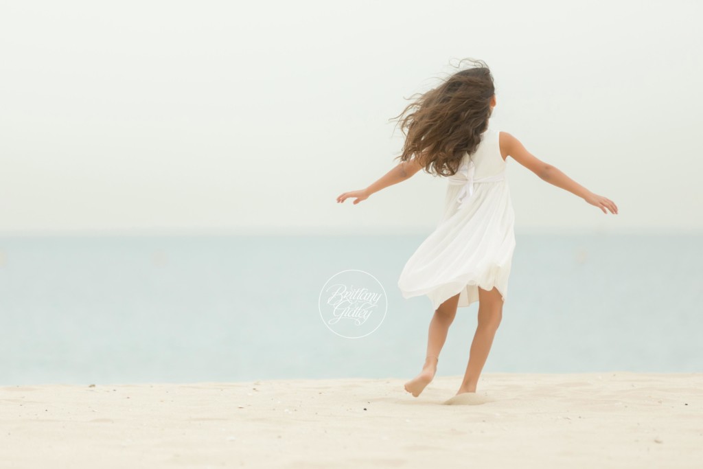 Dubai Family Photography | United Arab Emirates | Jumeriah Beach | Dubai | UAE | Dubai Child Photographer | Dubai Newborn Photographer | Dubai Baby Photographer | www.brittanygidley.com
