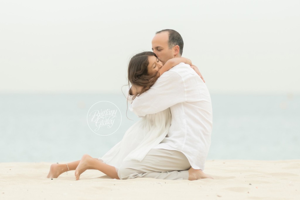 Dubai Family Photography | United Arab Emirates | Jumeriah Beach | Dubai | UAE | Dubai Child Photographer | Dubai Newborn Photographer | Dubai Baby Photographer | www.brittanygidley.com
