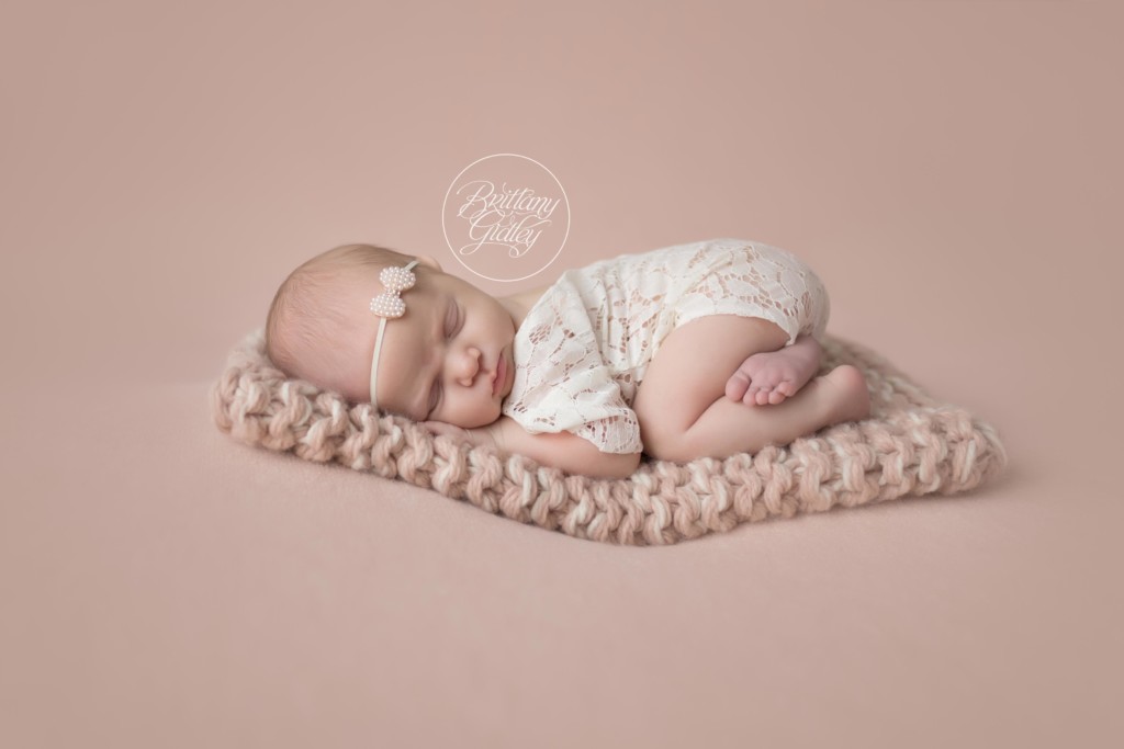 Blush Newborn Images | Cleveland Ohio Newborn Photography | Start With The Best | Brittany Gidley Photography
