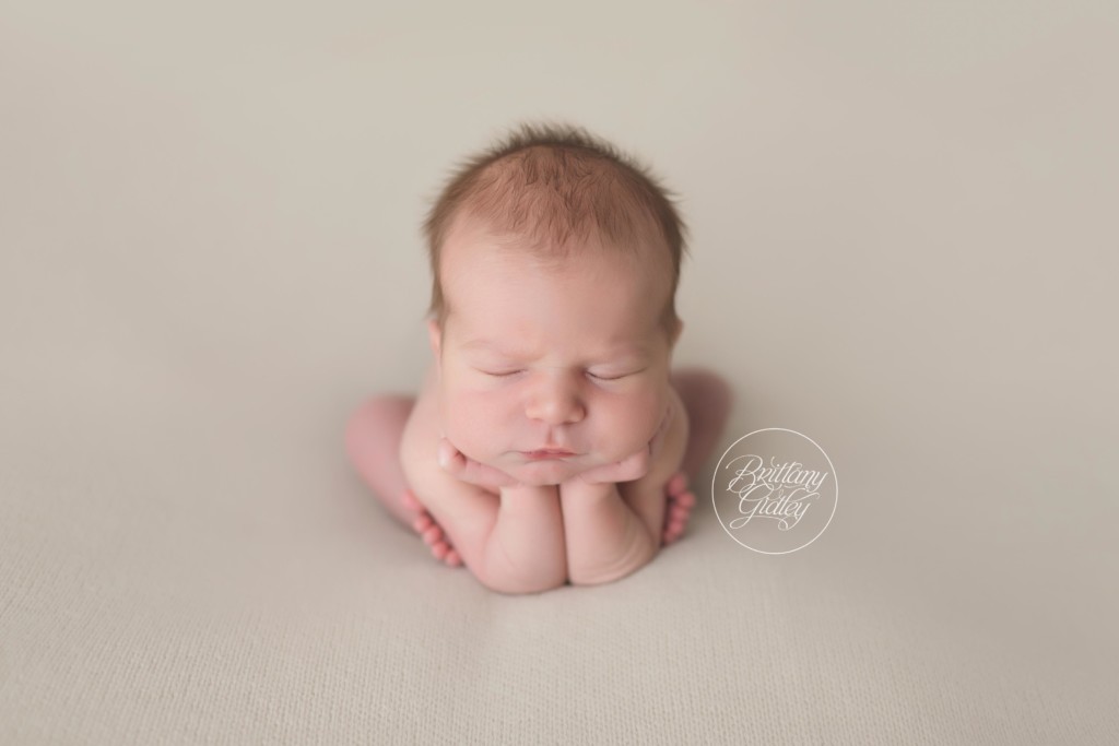 Newborn Posing | Newborn Baby Boy | Baby Pictures | Start With The Best | Cleveland Newborn Photographer | Newborn Photography Cleveland Ohio | Newborn Boy | www.brittanygidleyphotography.com