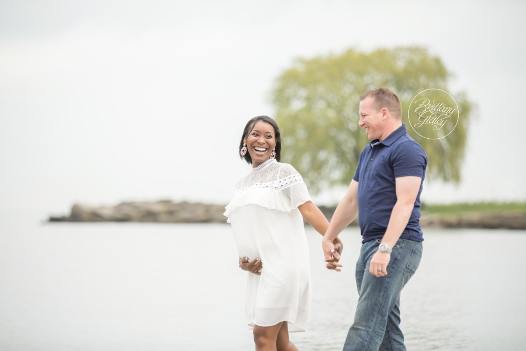 Beach | Maternity Photographer | Maternity Photography | Baby Bump