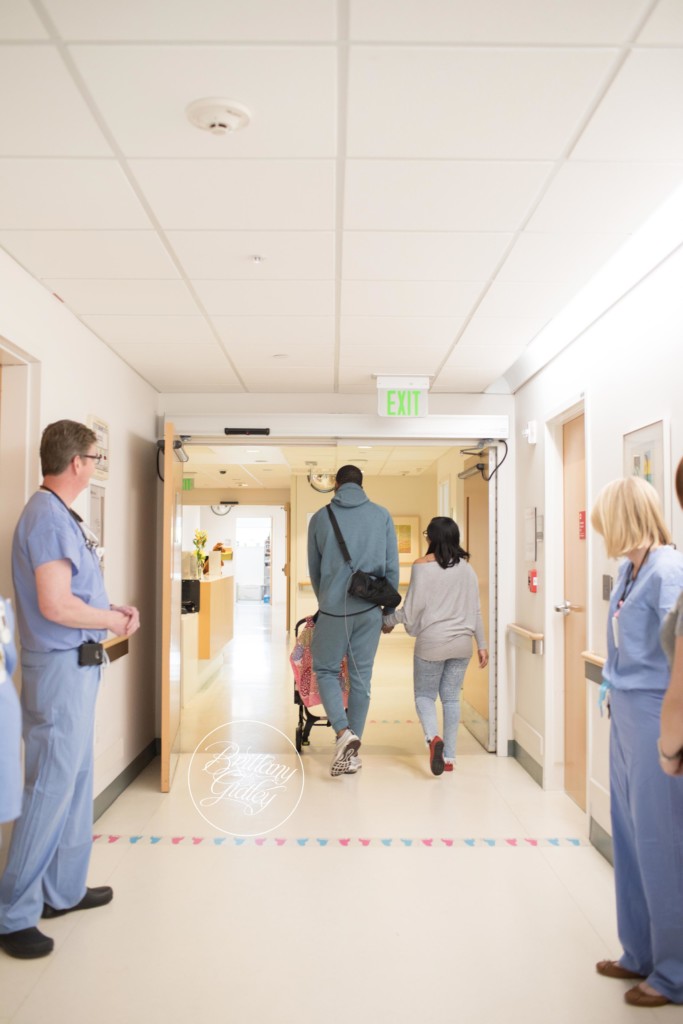 Leaving the NICU | Start With The Best | Brittany GIdley Photography | www.brittanygidleyphotography.com