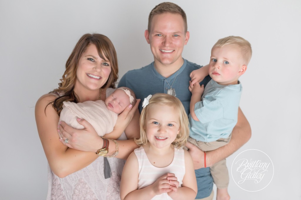 Family Photography Posing With Newborn