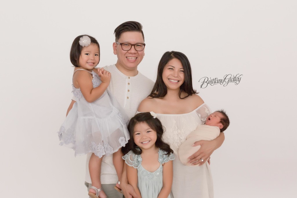 Cleveland Newborn Photographer | Family Newborn Posing | Big Sister Newborn Boy Photos