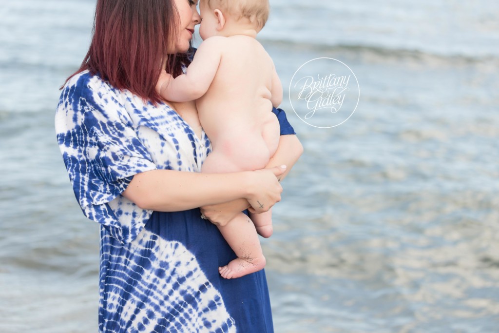 Baby Photography | Cleveland Baby Photographer | Edgewater Park | Start With The Best | Brittany Gidley Photography 