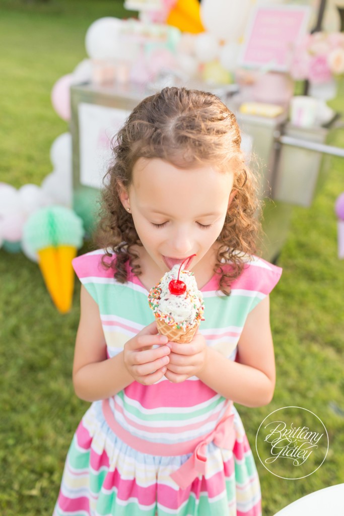 Best Ice Cream Party Photo Shoot | Ice Cream Themed Photography | Child Photographer | Dream Session | www.brittanygidley.com