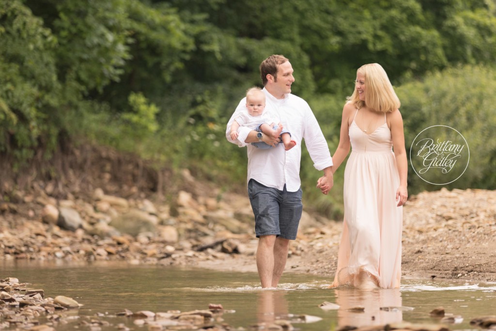 6 Month Baby Photos | Family Photo Shoot | Brecksville Reservation | Summer Photo Shoot