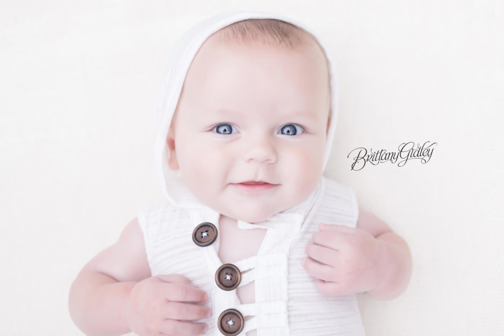 6 Month Baby | Milestone Baby Photos