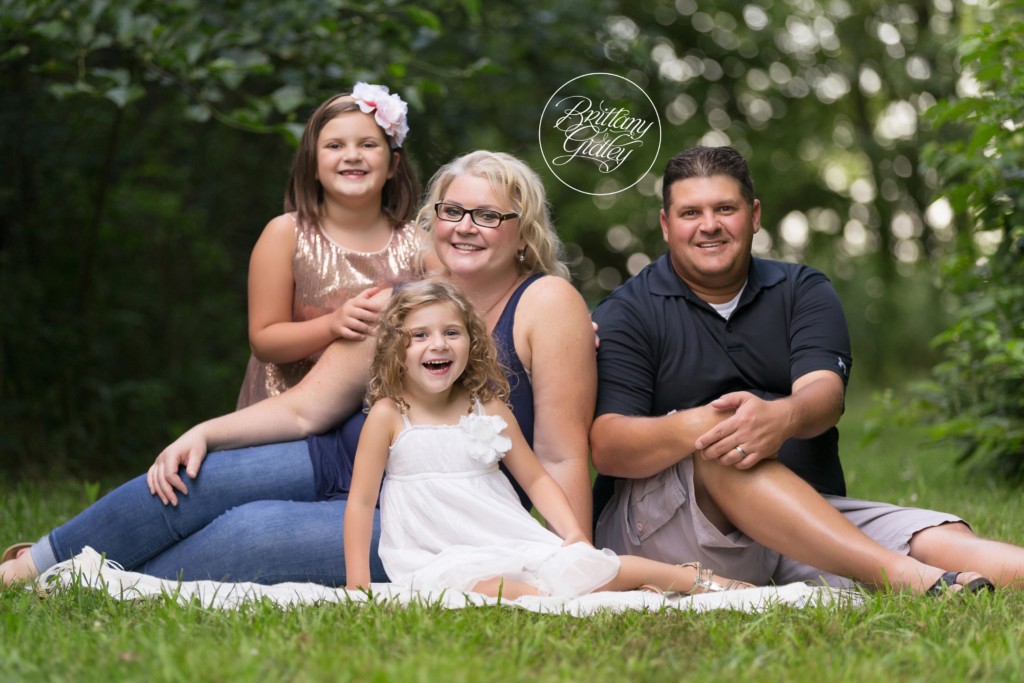 Family Photo Shoot | Lake Erie Bluffs | Family Images | Start With The Best | Brittany Gidley Photography LLC