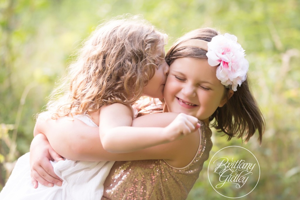 Sisters | Posing Ideas Sisters | Cleveland Ohio's Best Photographer