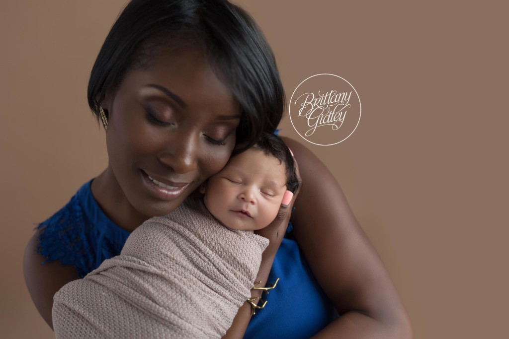Newborn Photo Shoot | Newborn Photography | Top Newborn Photographer | www.brittanygidley.com