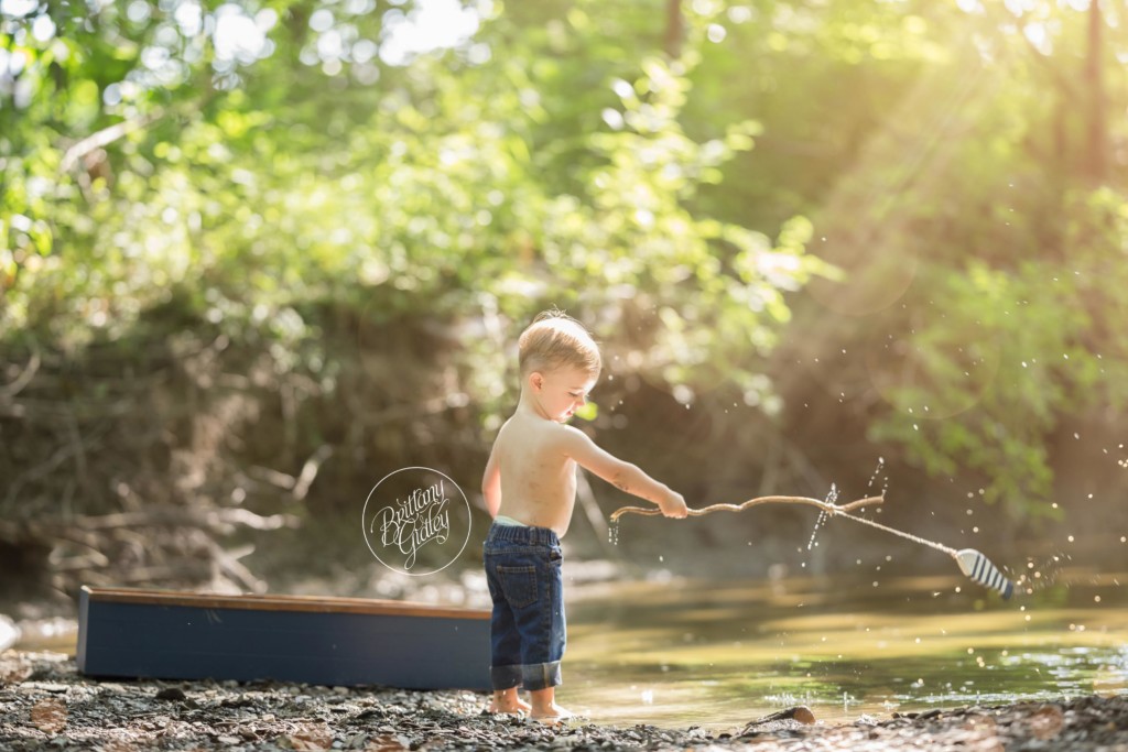 Sail Boat Photo Shoot | Toddler Photography | Cleveland Ohio Photographer