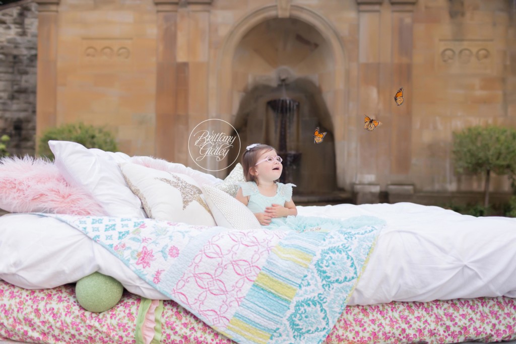 Princess And The Pea Photo Shoot | Princess And The Pea Dream Session | Magical Child Photography | Dreamy Child Photographer | www.brittanygidleyphotography.com
