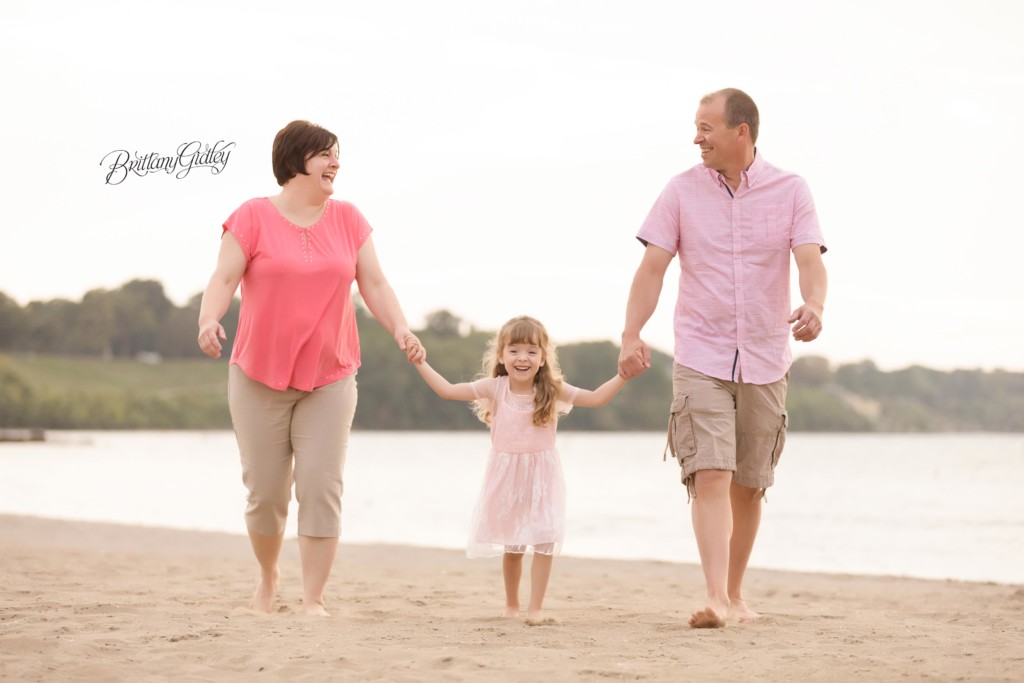 Edgewater Beach Child Photographer | Child Photography | Beach Photo Shoot