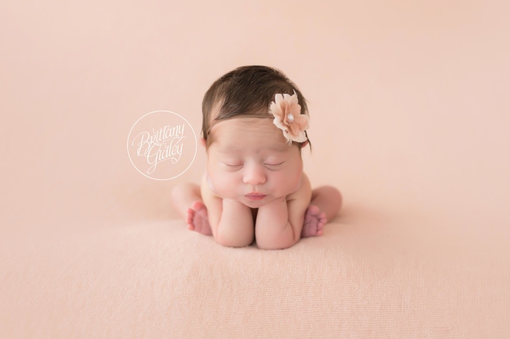 Gates Mills Newborn | Gates Mills Newborn | Newborn Portraits | Best Newborn Pictures