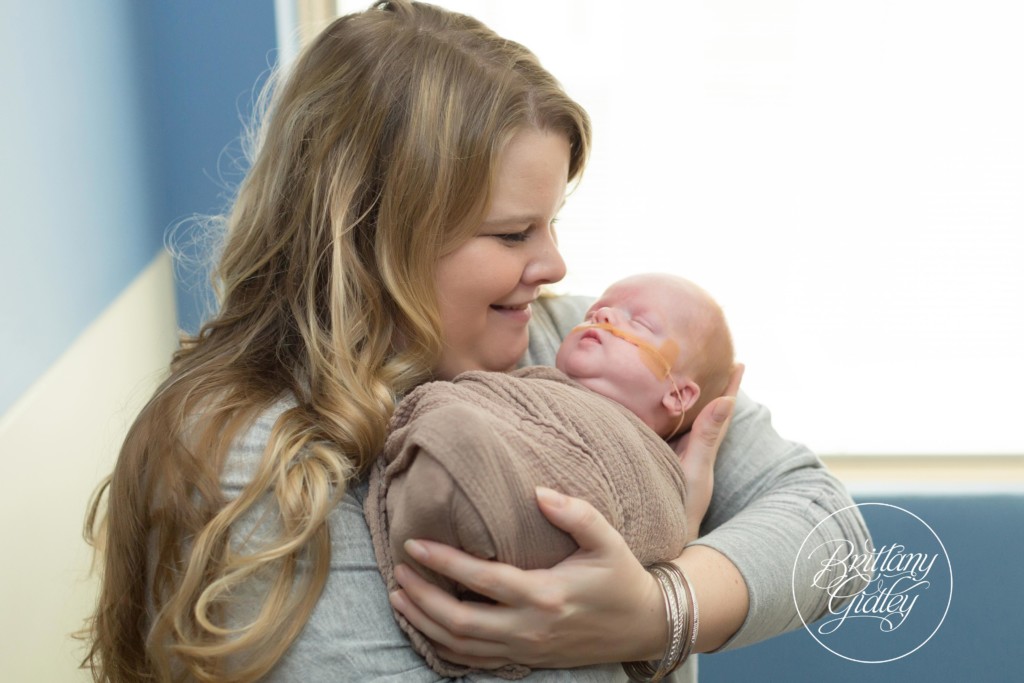 NICU Photography | NICU Photographer | Volunteer NICU Photography | Brittany Gidley Photography LLC