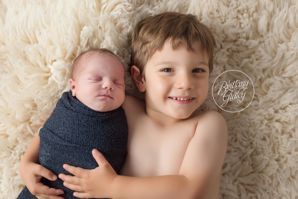 Rocky River Newborn | Rocky River Newborn Photos | Sibling Newborn Photos | Newborn Baby Big Brother | Brittany Gidley Photography LLC | Rocky River, Ohio