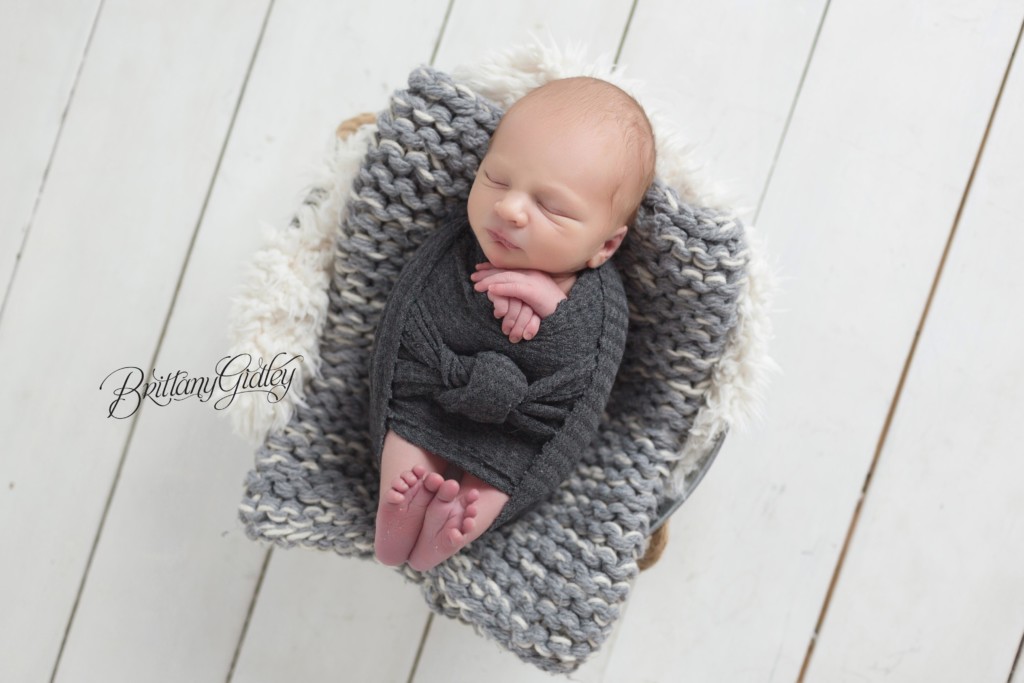 Newborn Photographer | Avon, Ohio | Newborn Photography Studio | Brittany Gidley Photography LLC