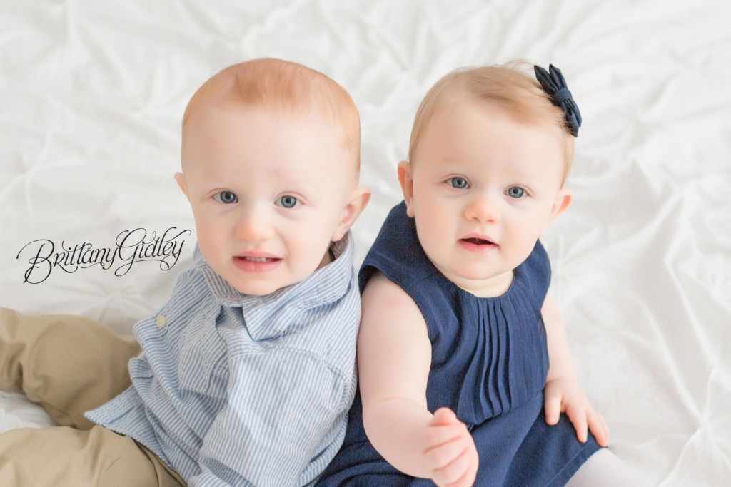 Amelia & Sawyer 12 Months | 12 Month Twin Photo Shoot | Ohio Photographer