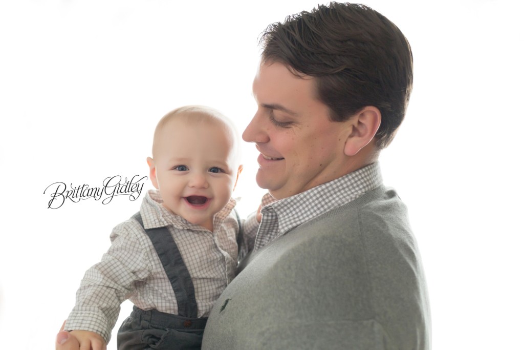 Cleveland Baby Photographer | 12 Month Baby | Dream Lighting | Dream Session | Photo Shoot Cake Smash