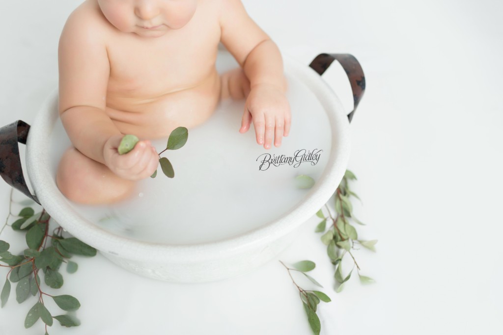 Baby Milk Bath Photography | Milk Bath Photo Shoot Baby