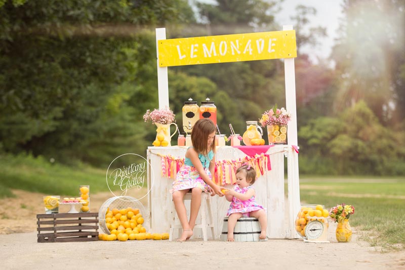 Lemonade Stand Child Photography