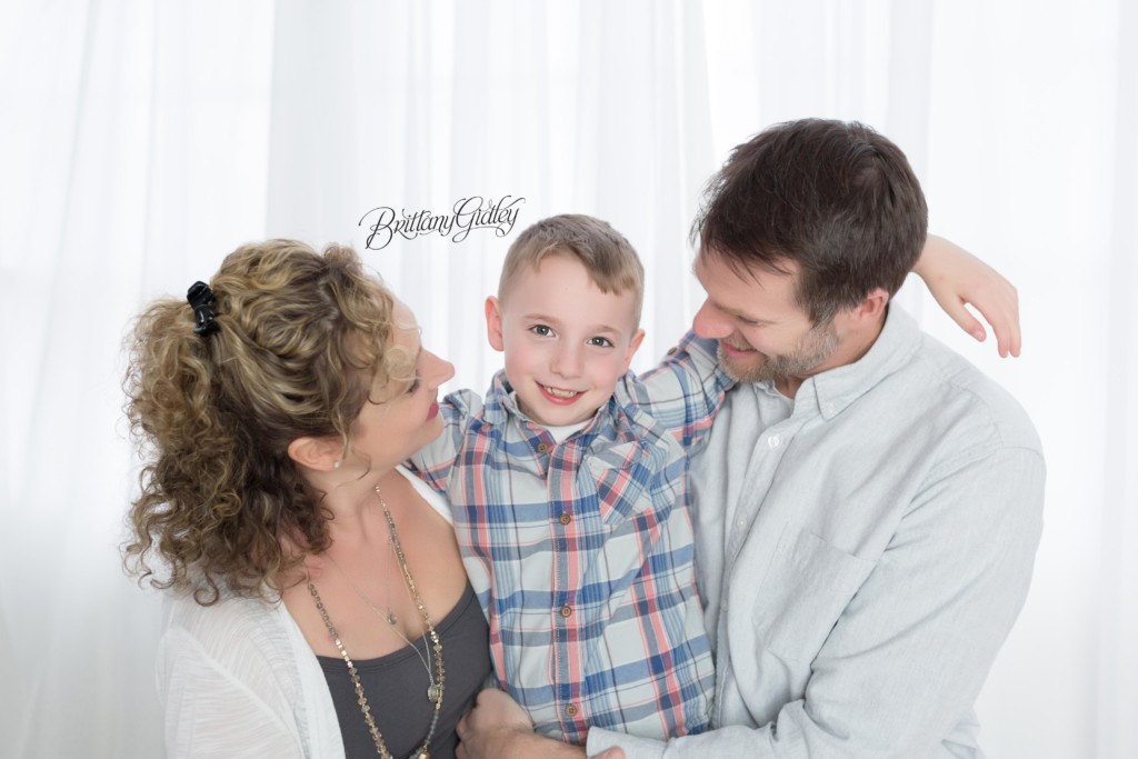 Avon Family Photography | Family Portrait Studio | Northeast Ohio Photographer | Cleveland Child Photographer