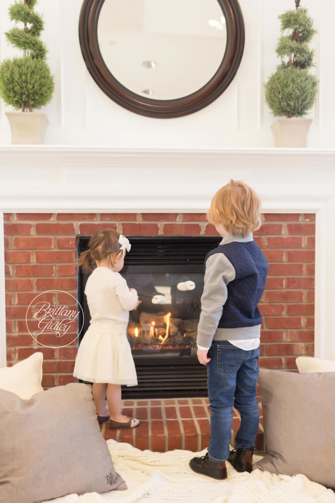 S'mores Themed Photo Shoot | Baby It's Cold Outside | Winter Photo Shoot Ideas