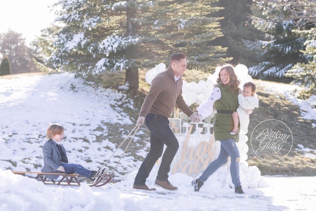 Baby It's Cold Outside Dream Session | Hot Cocoa Stand Photo Shoot | Winter Wonderland Themed Photo Shoot
