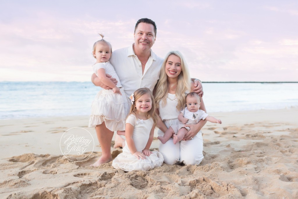 Live Love Aloha Dream Session | Hawaii Family Photographer | Waikiki Beach Photographer | Oahu, Hawaii | Child Photography in Hawaii