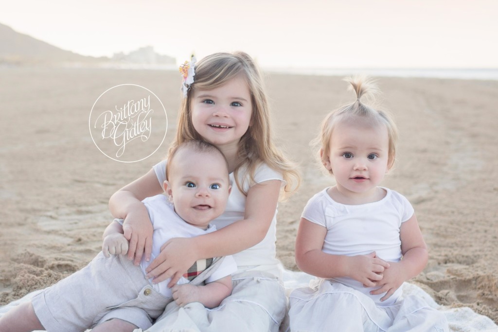 Hawaii Dream Session | Oahu Family Photographer | Waikiki Beach Photographer | Oahu, Hawaii | Baby Photography in Hawaii