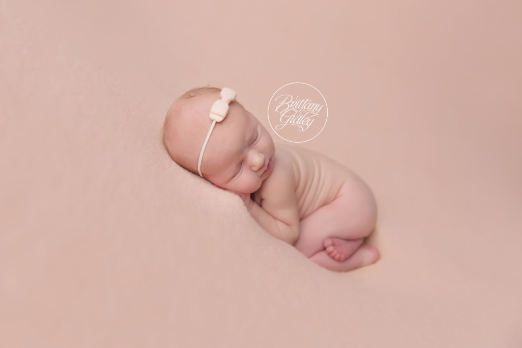 West Park Newborn Photographer | Newborn Baby Photography | Dreamy Newborn Photographer