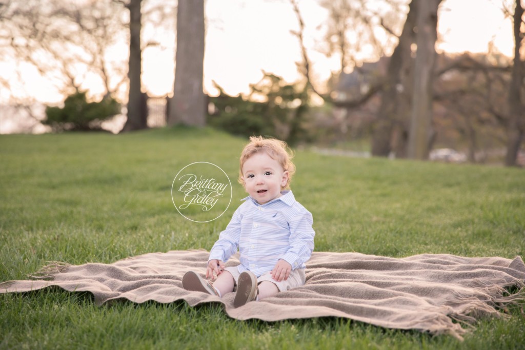 Baby Photography at Rocky River Park | Cleveland Baby and Family Photographer