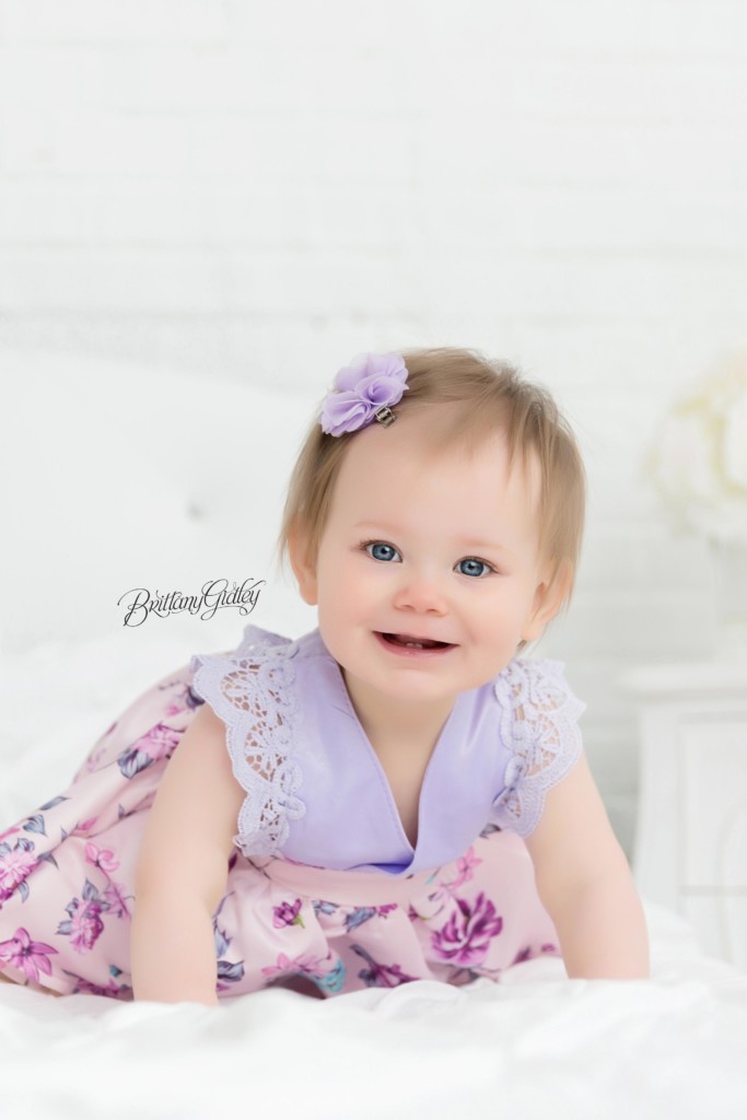 Cake Smash Photos | Baby Cake Smash Photographer in Cleveland Ohio | Northeast Ohio's Best Photographer