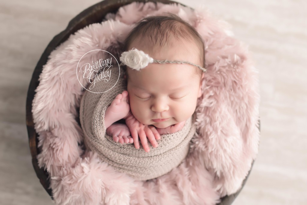 Newborn Photography | Newborn Photographer | Brittany Gidley Photography LLC | www.softminkyblankets.com