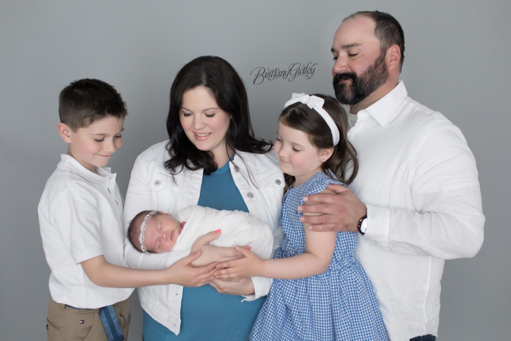 Family Photography with Newborn | Newborn Photographer | Brittany Gidley Photography LLC