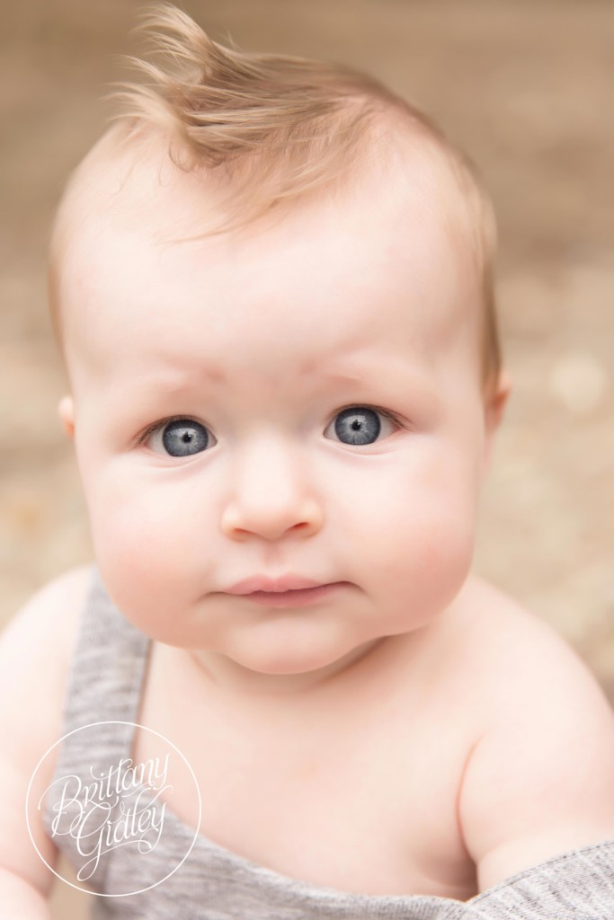 Brecksville Baby Photography | 6 Month Baby | Brecksville Creek | Cleveland Metroparks