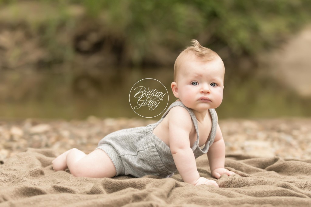 Brecksville Baby Photographer | 6 Month Baby | Brecksville Creek | Cleveland Metroparks