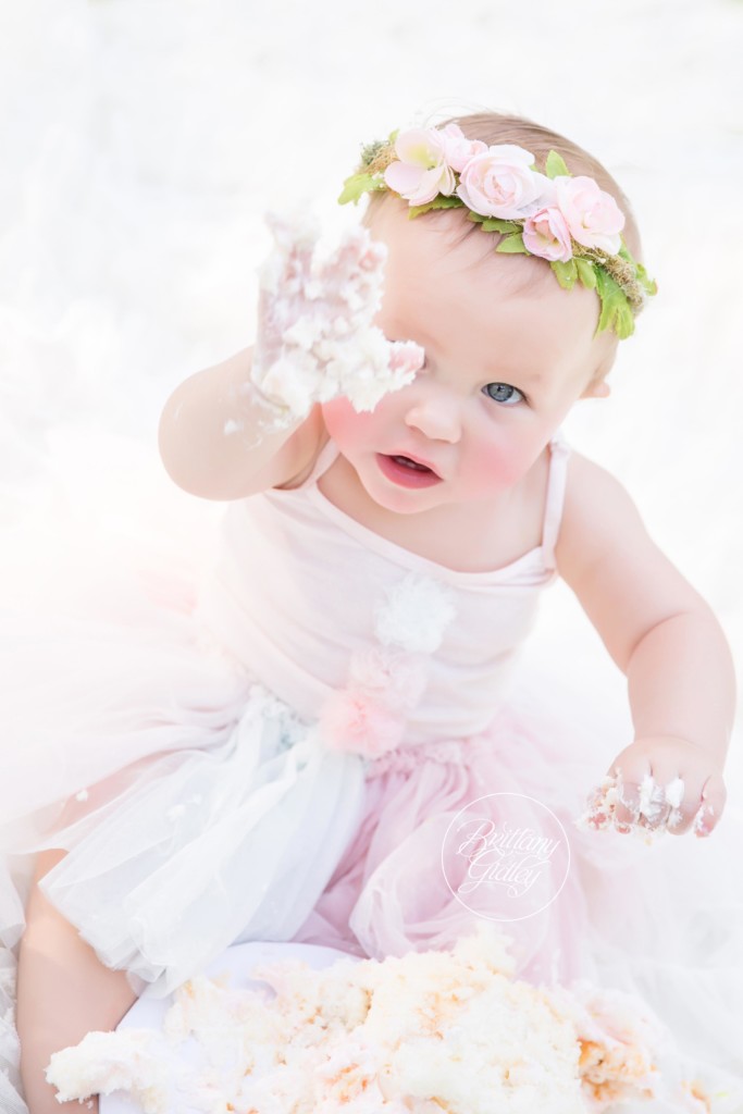 Pastel Cake Smash | Schoepfle Gardens Photography
