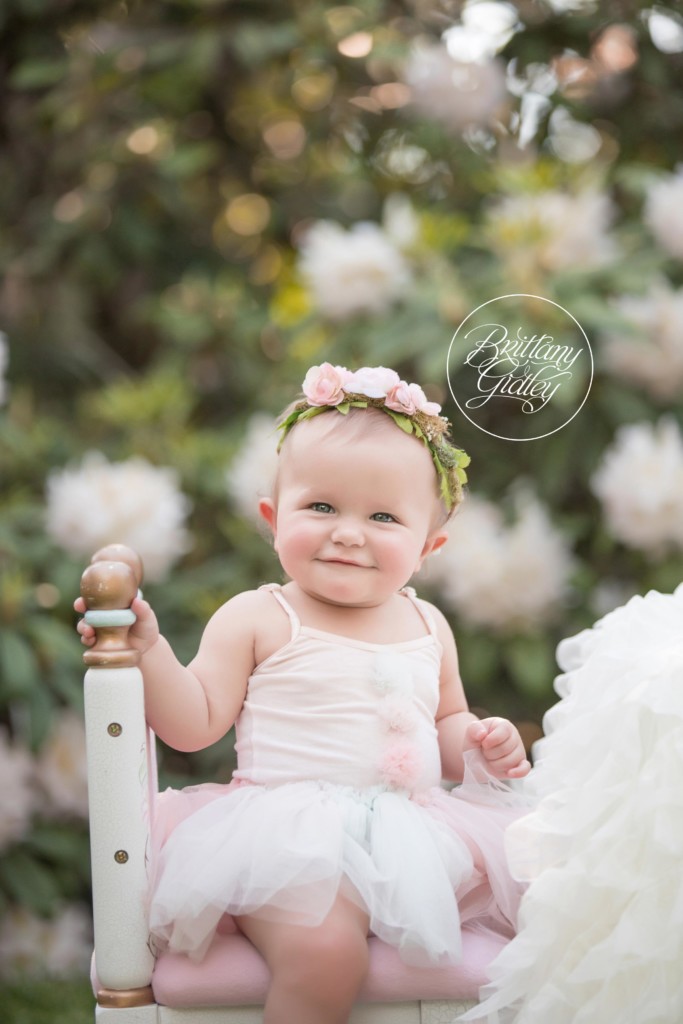 Pastel Cake Smash & Tea Party | Cleveland Baby Photography | Schoepfle Gardens Photographer