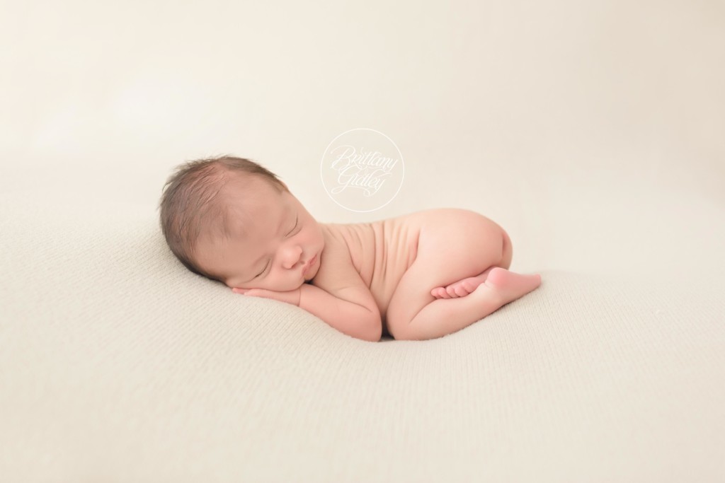 Canton Newborn Photographer | Canton Newborn Photography | Best Newborn Photographer Canton Ohio