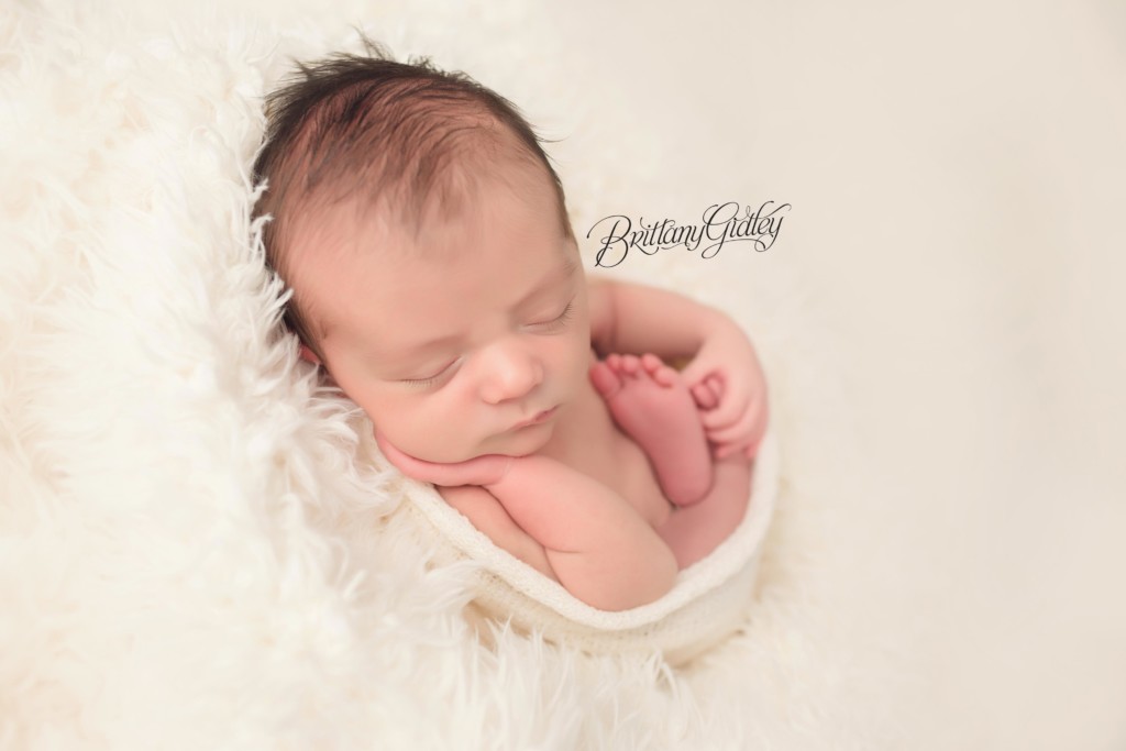Canton's Best Newborn Photographer | Canton Newborn Photography | Best Newborn Photographer Canton Ohio