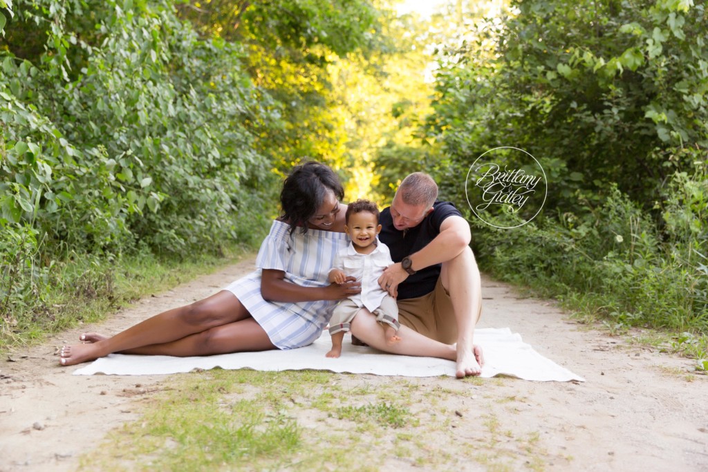 Family Posing | Edgewater Beach Photography | Beach Photo Shoot