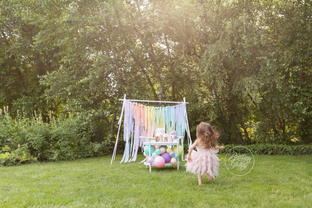 Child Unicorn Photography | Unicorn Photo Shoot | Dreamy Children's Photos | Start With The Best | Stan Hywet | Akron Family Photographer