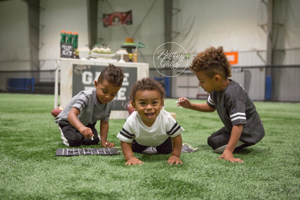 First Down Dream Session by Brittany Gidley Photography LLC | Steelers | Pittsburgh Baby Photographer | Celebrity Photographer | Celebrity Photography | Celebrity Baby Photographer