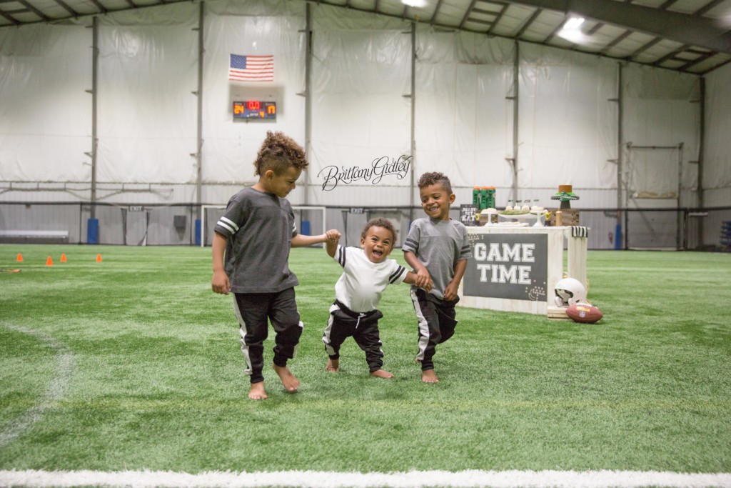 Football Themed Photo Shoot Kids Dream Session by Brittany Gidley Photography LLC | Pittsburgh Steelers | Pittsburgh Baby Photographer | Celebrity Photographer | Celebrity Photography | Celebrity Baby Photographer