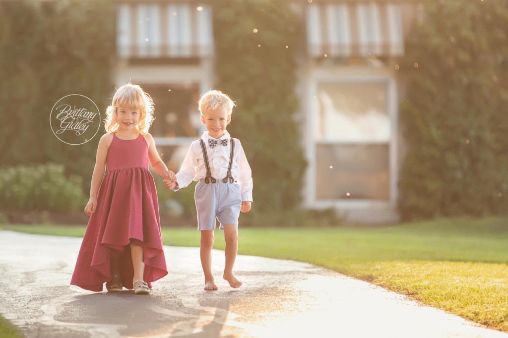 Lakeside Chautauqua Photographer | Sibling Twin Photography
