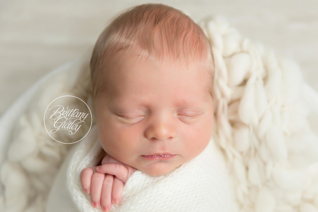 Solon Newborn Photographer | Newborn Photography